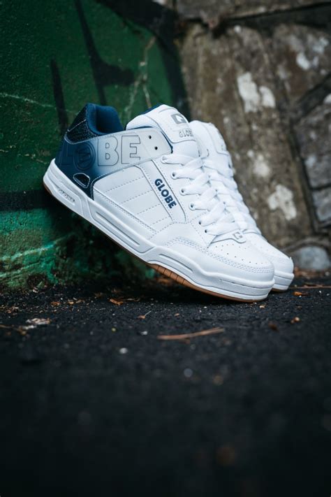 glibe|globe shoes.